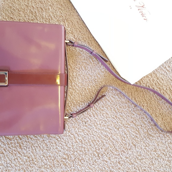NWOT Roger Vivier Handbag Burgundy Patent Leather Luxury Designer Purple Handbag - Picture 2 of 16